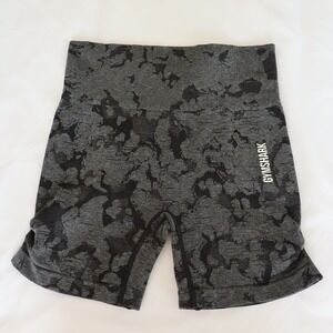 Gymshark‎ Women's Small Adapt Seamless Asphalt Camo Workout Shorts Gray Black